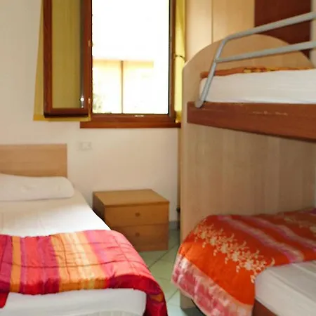 Διαμέρισμα Locazione Turistica Solmare - Rom236 *